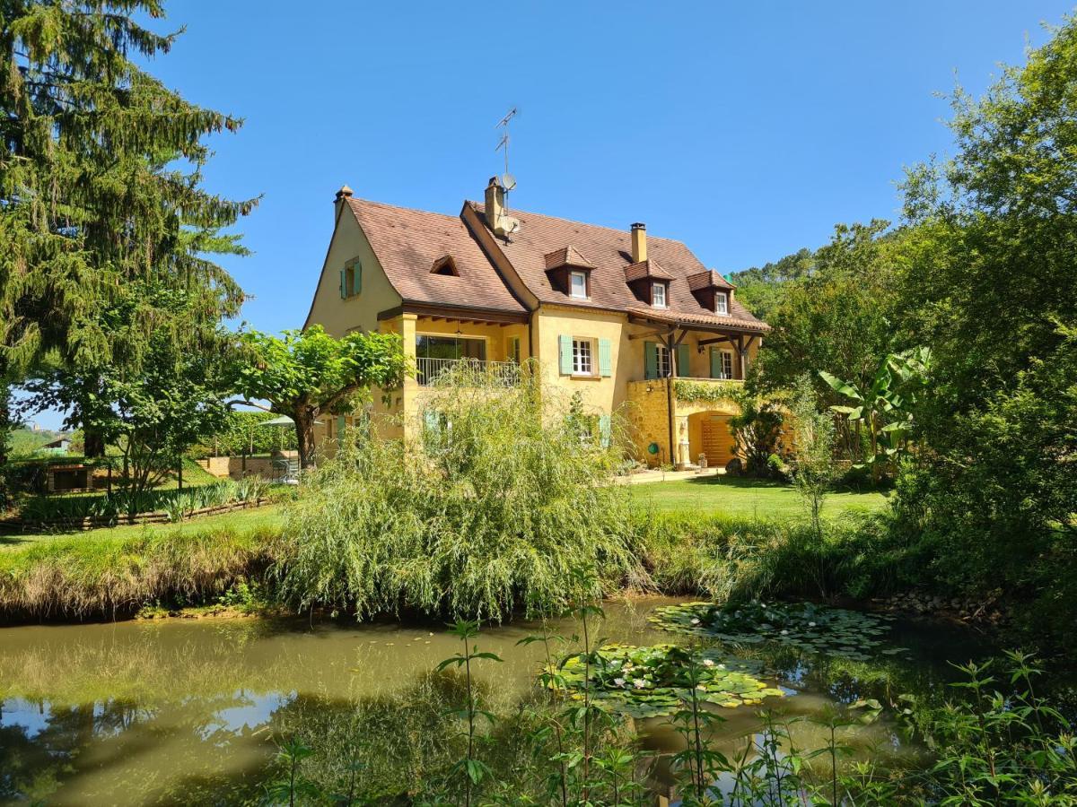 Le Malpas Woodpecker Apartment Belves Exterior photo