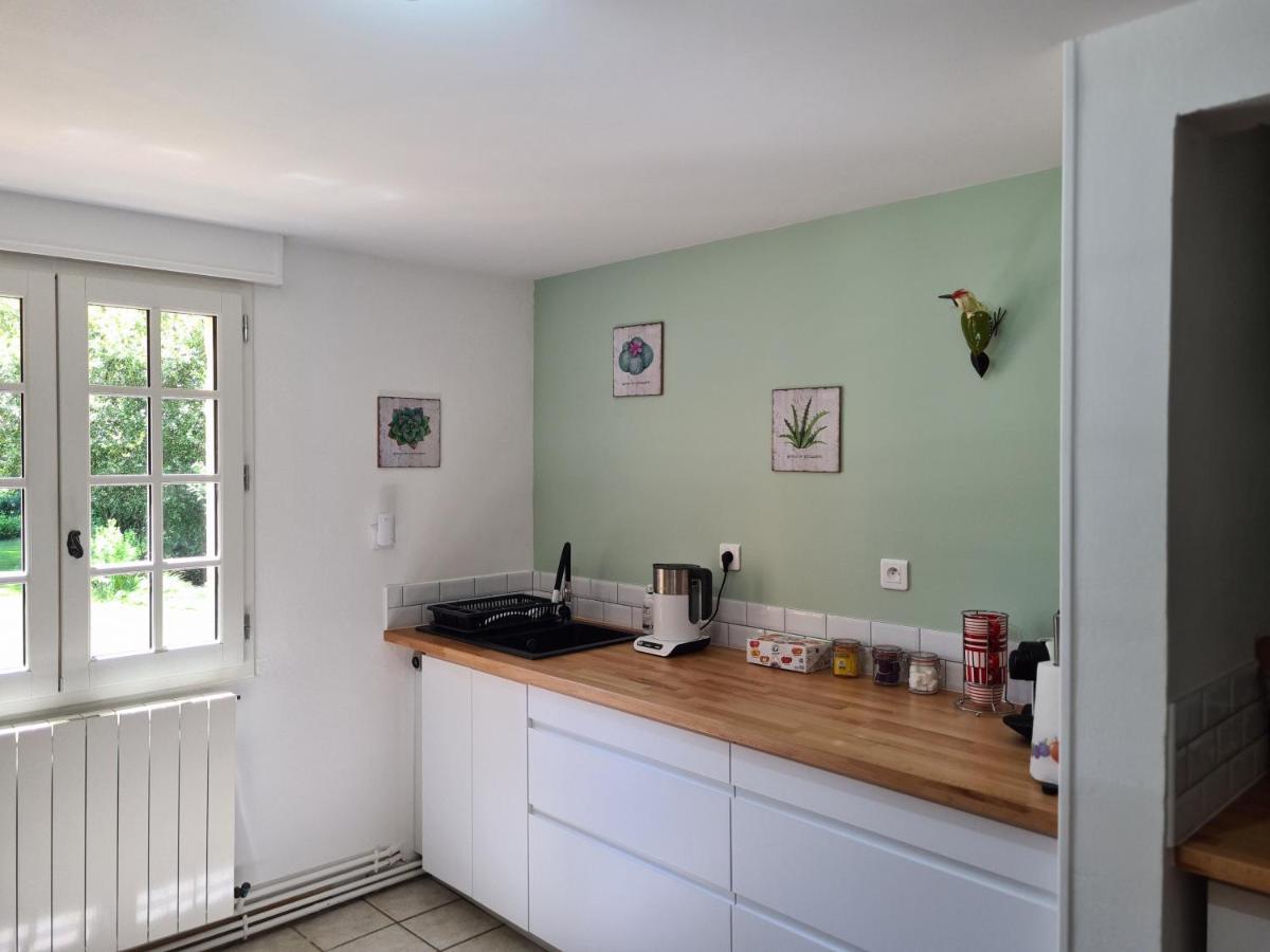 Le Malpas Woodpecker Apartment Belves Exterior photo